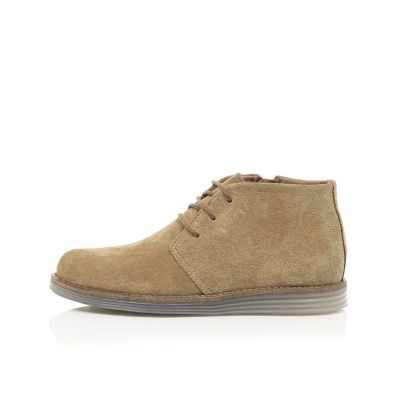 Boys beige suede clear sole desert boots